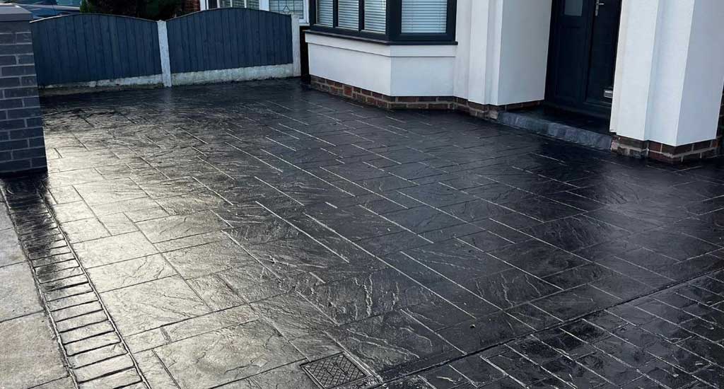 Charcoal London Cobble and Modena Joint Driveway in Liverpool